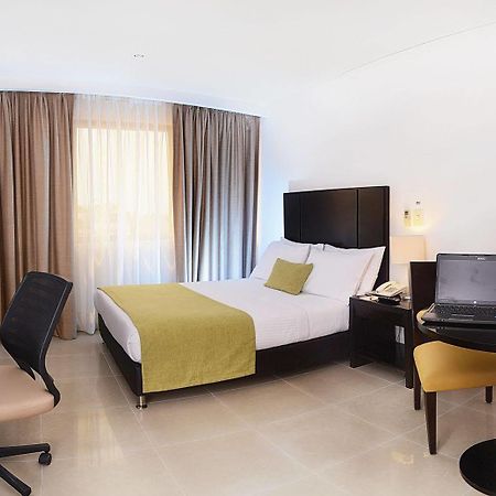 Hotel Millenium Barrancabermeja Exteriör bild