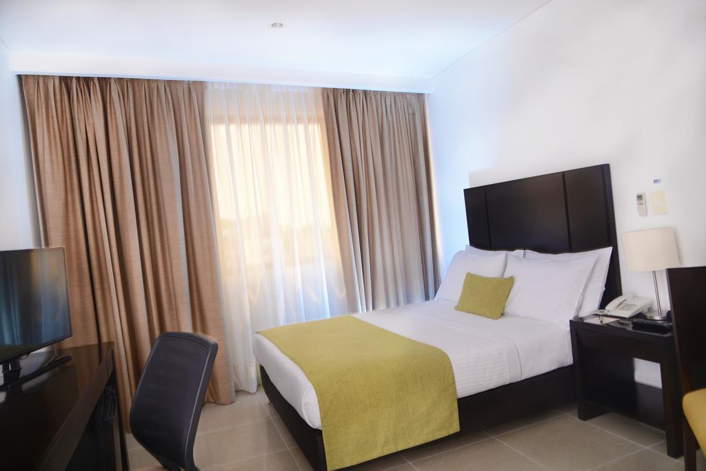 Hotel Millenium Barrancabermeja Exteriör bild